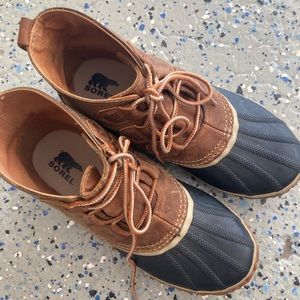 Sorel Rain Boots women’s size 8